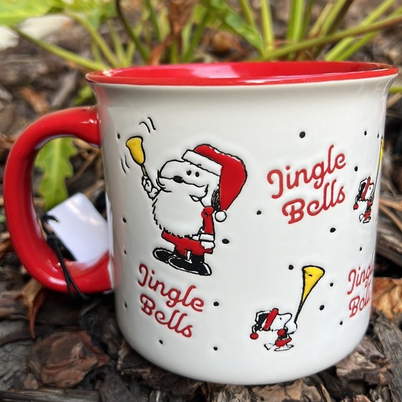 Speckled Christmas Jingle Bells Snoopy Mug - Picture 5 of 6